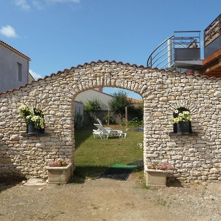Chambre D'Hote Fleur De Potager Les Sables-dʼOlonne Kültér fotó
